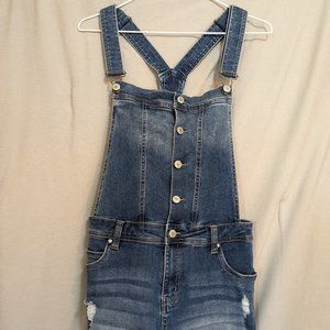 DENIM OVERALL SHORTS WITH POCKETS